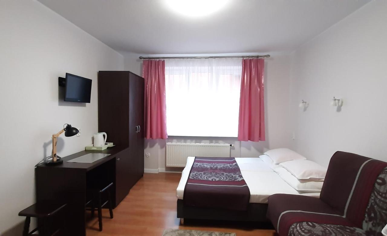 Bartek Dom Goscinny Ujście-Darłowskie Exterior foto